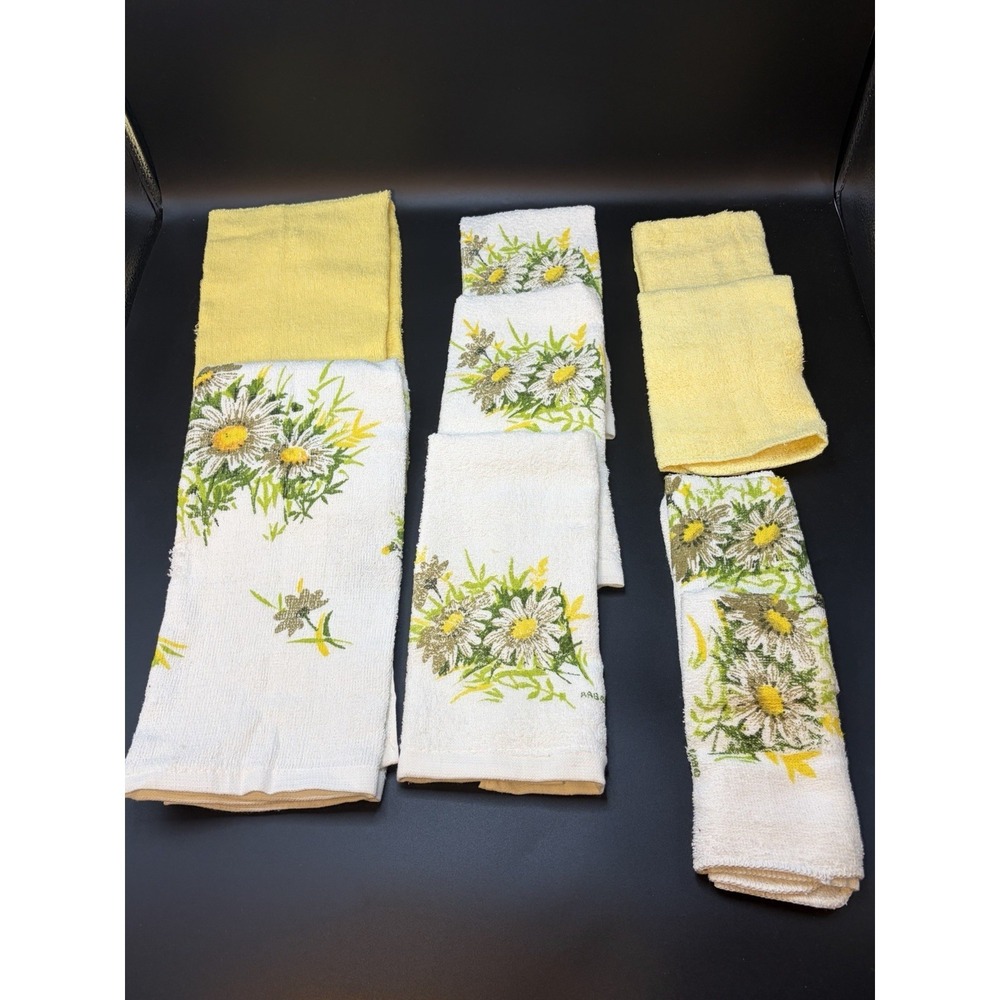 Floral Hand Towel Finger Towels/Washcloths Cotton Vtg Retro MCM 70s Green Yellow